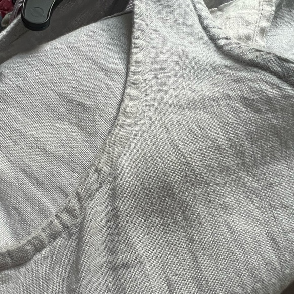 Not Perfect Linen ice blue porto top - Picture 3 of 4